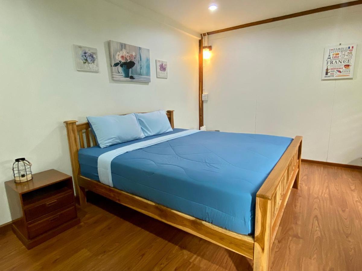 Tha Ma-O Bouteak Homestay - Self Check-In Lampang Eksteriør bilde