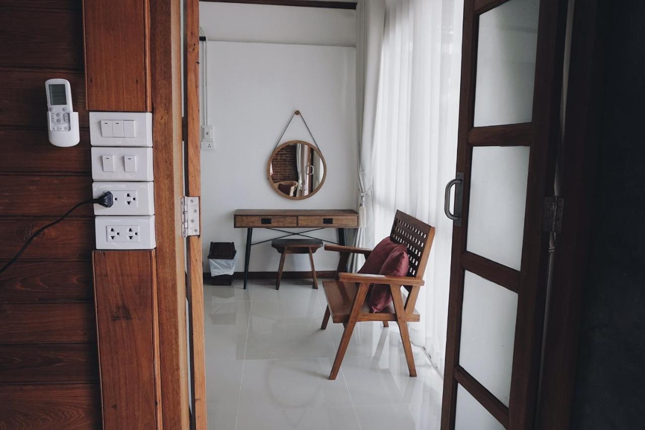 Tha Ma-O Bouteak Homestay - Self Check-In Lampang Eksteriør bilde